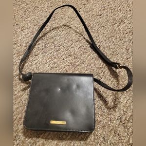 Nine west pocketbook